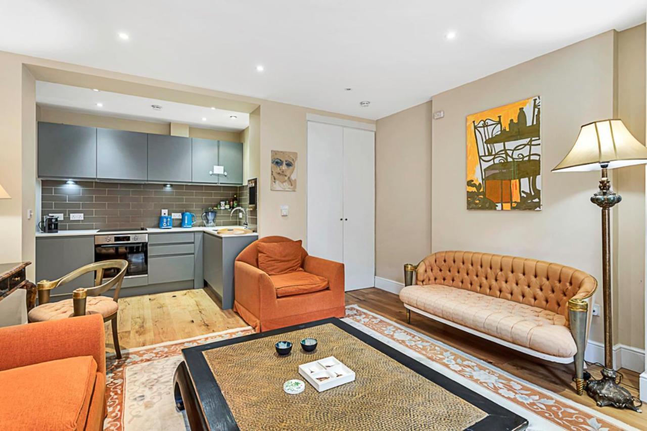 Appartamento Beautiful Abode In Kensington Olympia Londra